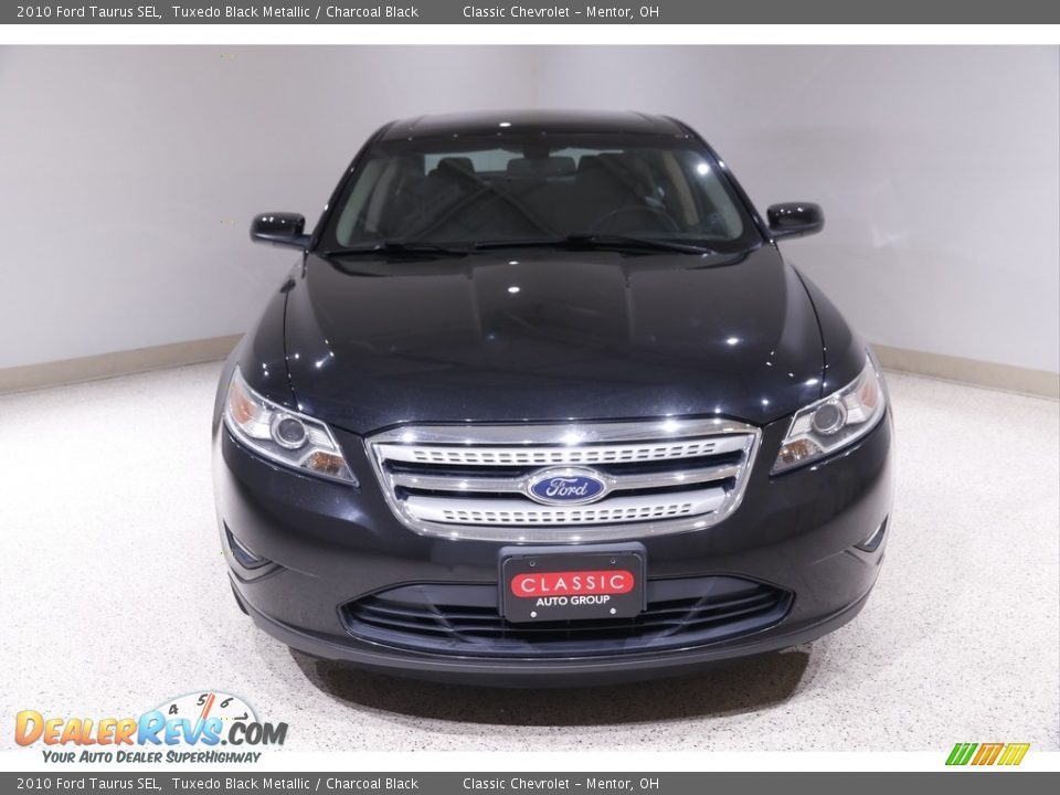 2010 Ford Taurus SEL Tuxedo Black Metallic / Charcoal Black Photo #2