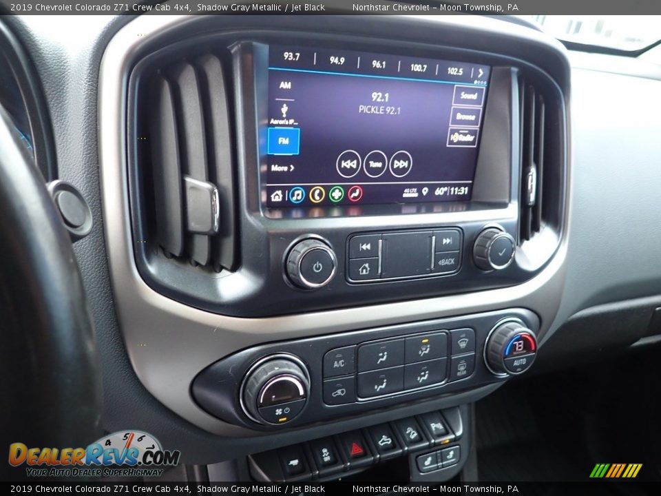 Controls of 2019 Chevrolet Colorado Z71 Crew Cab 4x4 Photo #27