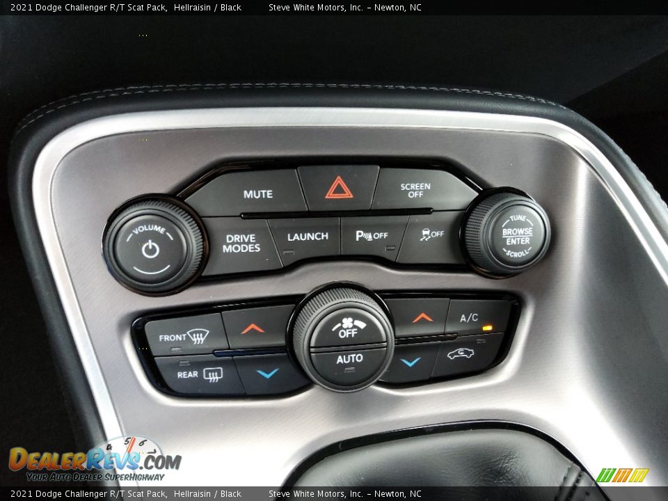 Controls of 2021 Dodge Challenger R/T Scat Pack Photo #23