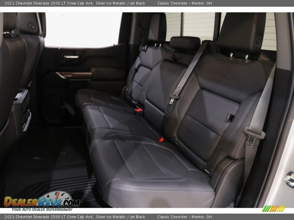 2021 Chevrolet Silverado 1500 LT Crew Cab 4x4 Silver Ice Metallic / Jet Black Photo #18
