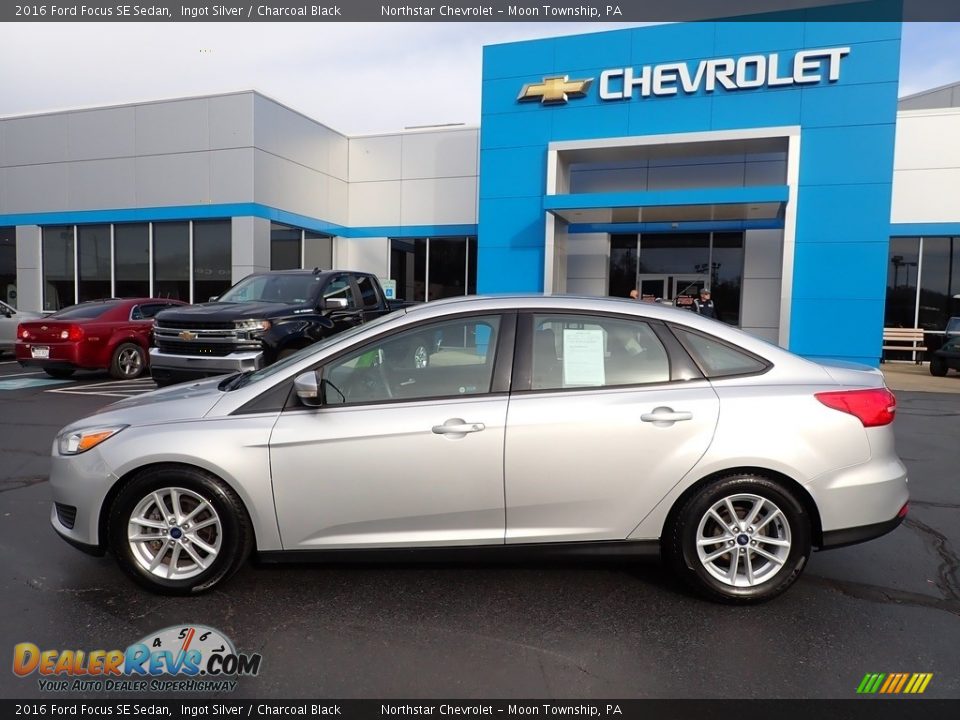 2016 Ford Focus SE Sedan Ingot Silver / Charcoal Black Photo #3