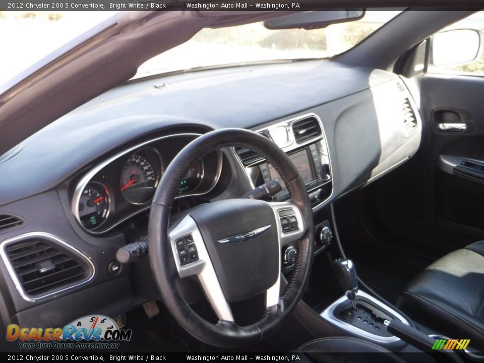 2012 Chrysler 200 S Convertible Bright White / Black Photo #21