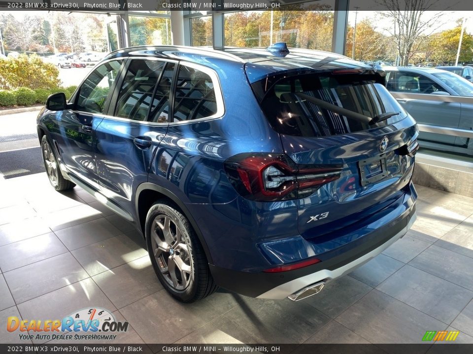 2022 BMW X3 xDrive30i Phytonic Blue / Black Photo #2