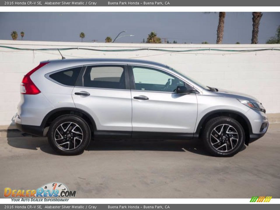 2016 Honda CR-V SE Alabaster Silver Metallic / Gray Photo #10