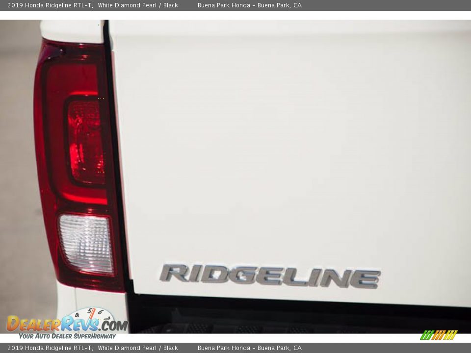 2019 Honda Ridgeline RTL-T White Diamond Pearl / Black Photo #11