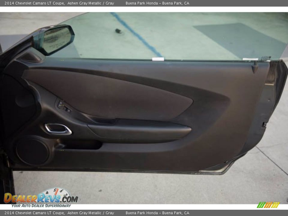 2014 Chevrolet Camaro LT Coupe Ashen Gray Metallic / Gray Photo #25