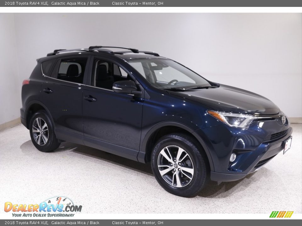 2018 Toyota RAV4 XLE Galactic Aqua Mica / Black Photo #1