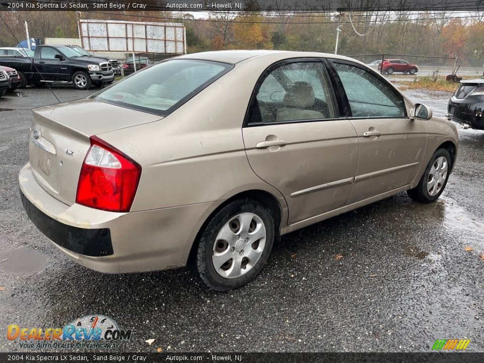 2004 Kia Spectra LX Sedan Sand Beige / Gray Photo #5