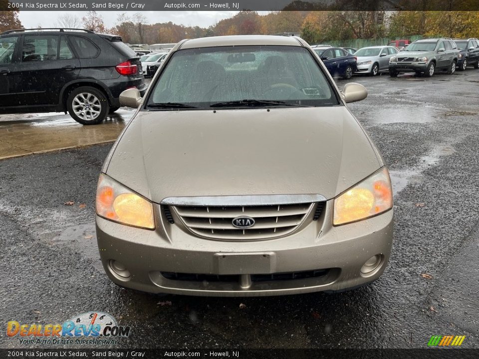 2004 Kia Spectra LX Sedan Sand Beige / Gray Photo #10