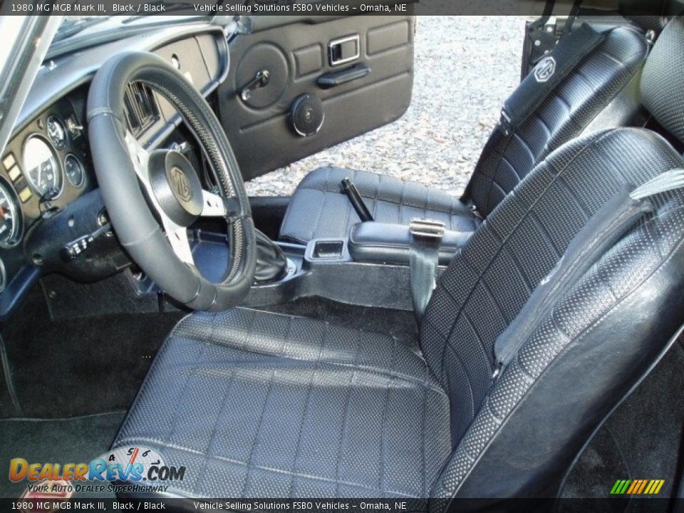 Front Seat of 1980 MG MGB Mark III Photo #3