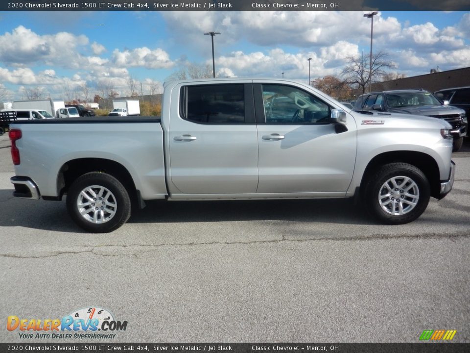 2020 Chevrolet Silverado 1500 LT Crew Cab 4x4 Silver Ice Metallic / Jet Black Photo #4