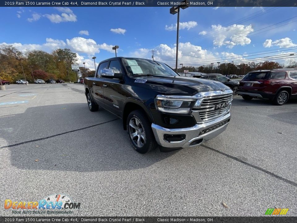 2019 Ram 1500 Laramie Crew Cab 4x4 Diamond Black Crystal Pearl / Black Photo #4