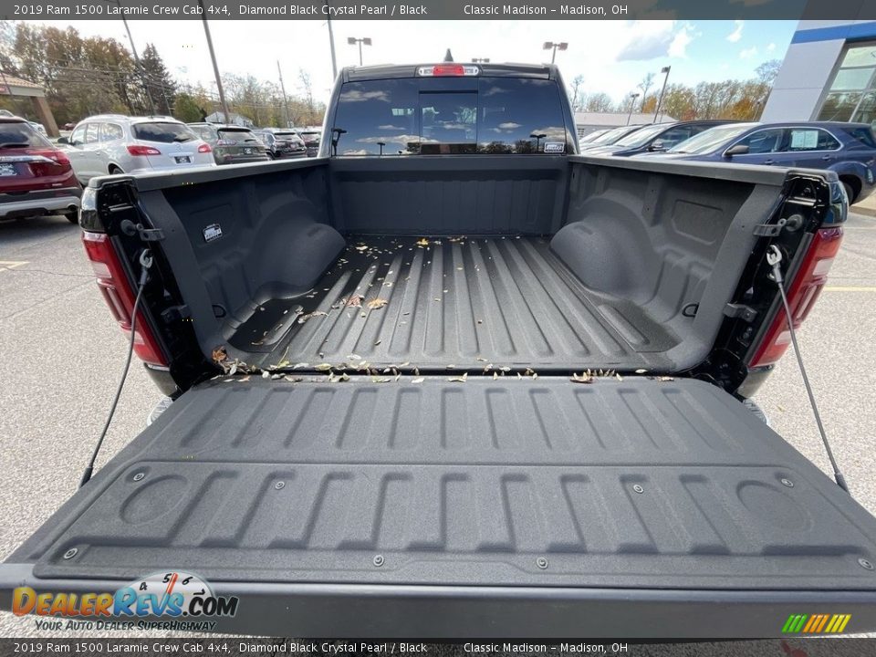 2019 Ram 1500 Laramie Crew Cab 4x4 Diamond Black Crystal Pearl / Black Photo #16