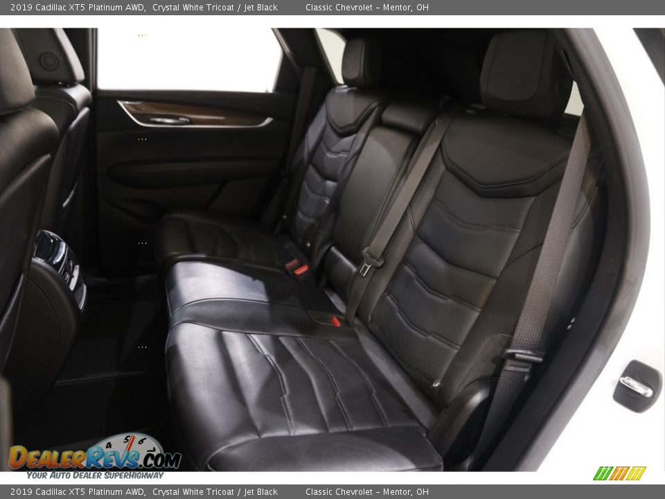 2019 Cadillac XT5 Platinum AWD Crystal White Tricoat / Jet Black Photo #18