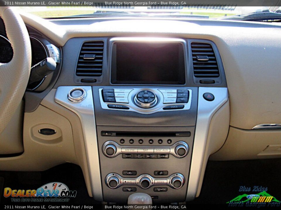 2011 Nissan Murano LE Glacier White Pearl / Beige Photo #17