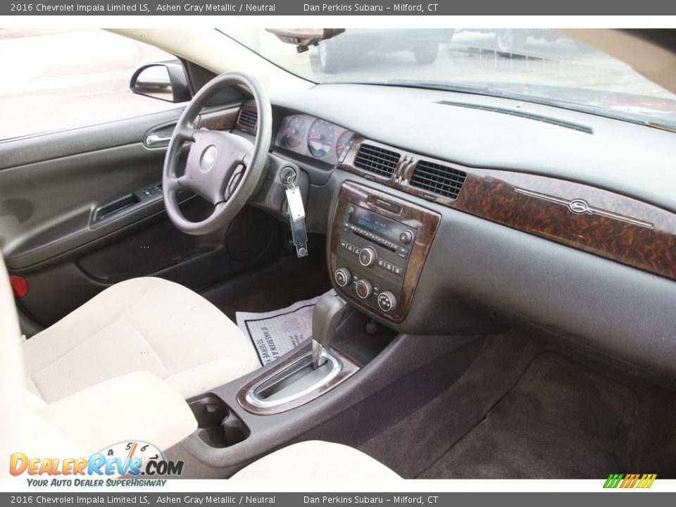 Dashboard of 2016 Chevrolet Impala Limited LS Photo #15