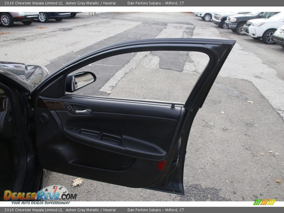 Door Panel of 2016 Chevrolet Impala Limited LS Photo #16