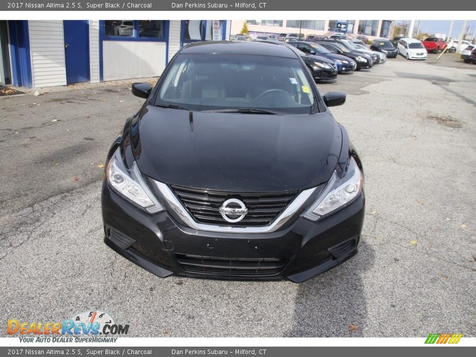2017 Nissan Altima 2.5 S Super Black / Charcoal Photo #2
