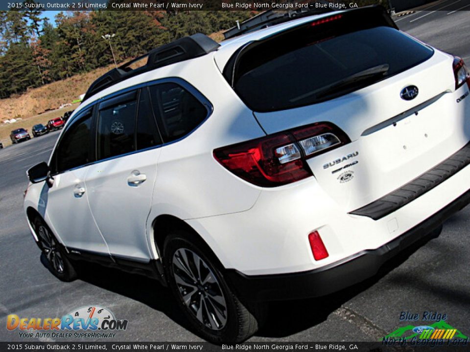 2015 Subaru Outback 2.5i Limited Crystal White Pearl / Warm Ivory Photo #29