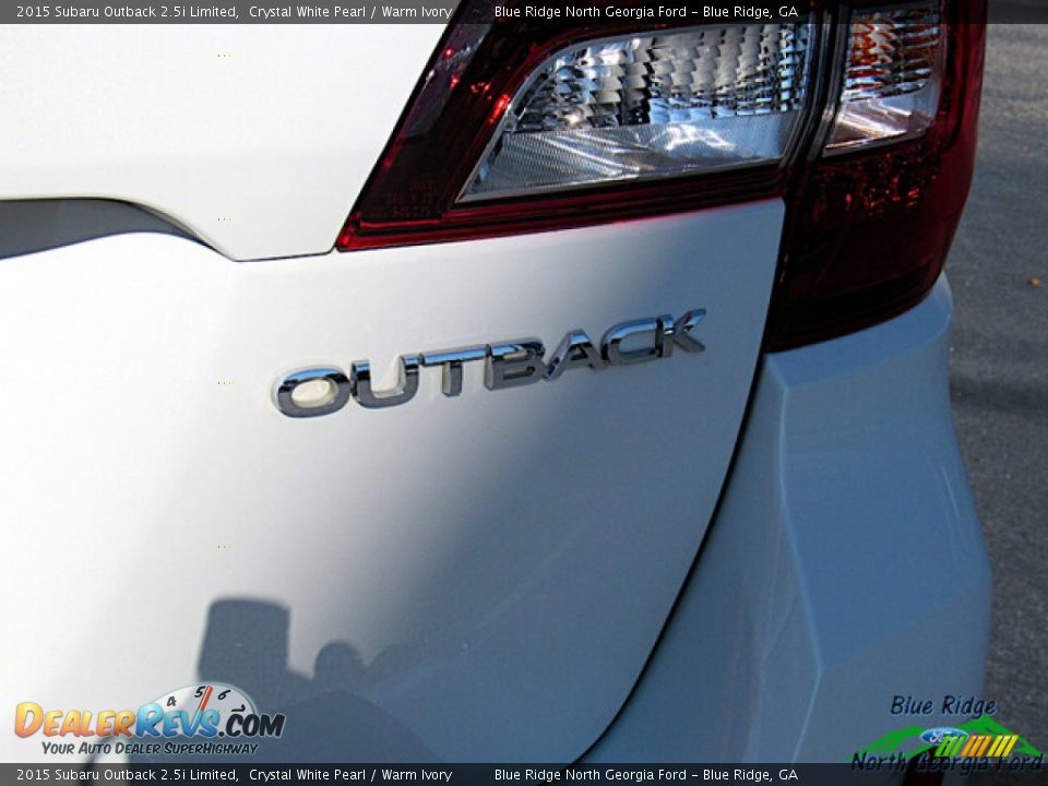 2015 Subaru Outback 2.5i Limited Crystal White Pearl / Warm Ivory Photo #31