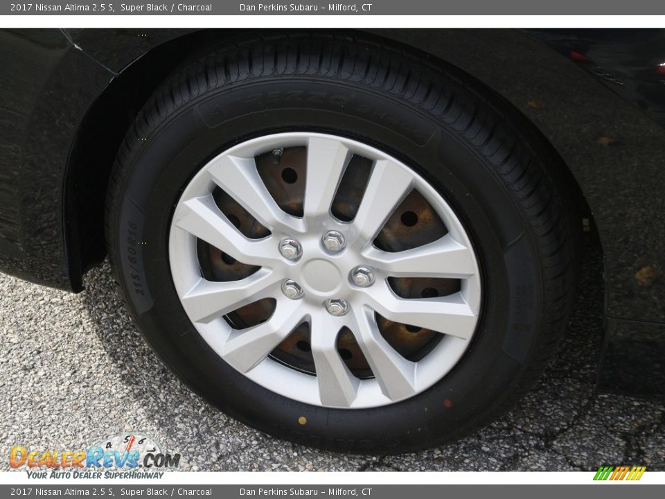 2017 Nissan Altima 2.5 S Super Black / Charcoal Photo #22
