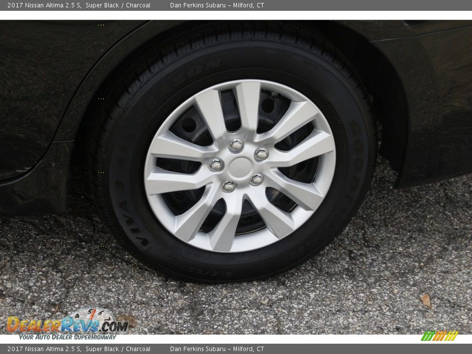 2017 Nissan Altima 2.5 S Super Black / Charcoal Photo #23