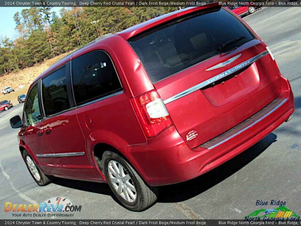 2014 Chrysler Town & Country Touring Deep Cherry Red Crystal Pearl / Dark Frost Beige/Medium Frost Beige Photo #28