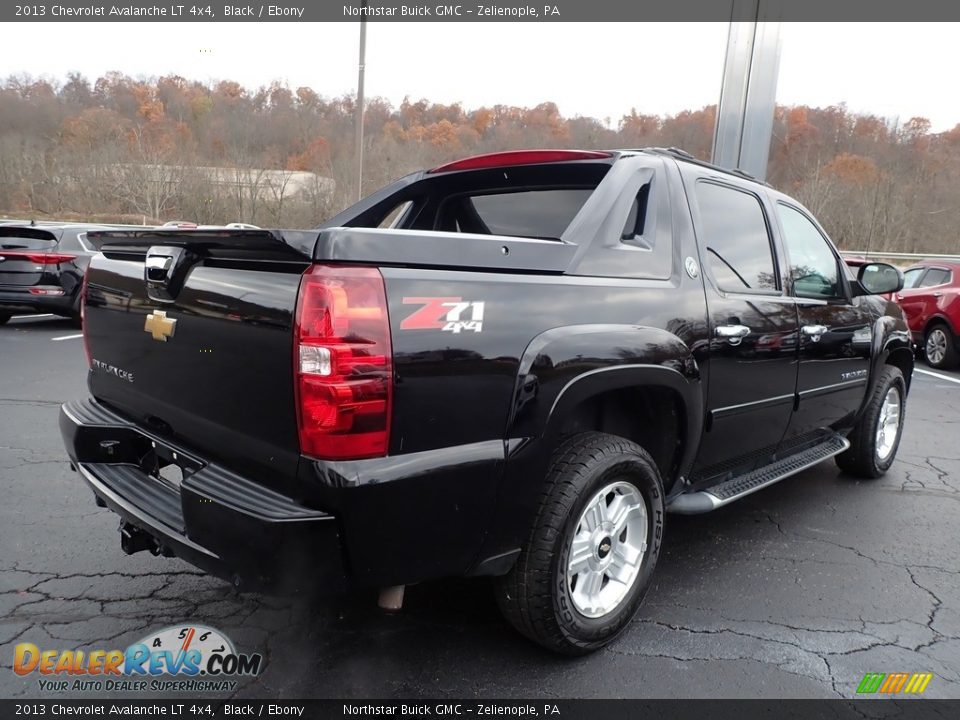 2013 Chevrolet Avalanche LT 4x4 Black / Ebony Photo #9