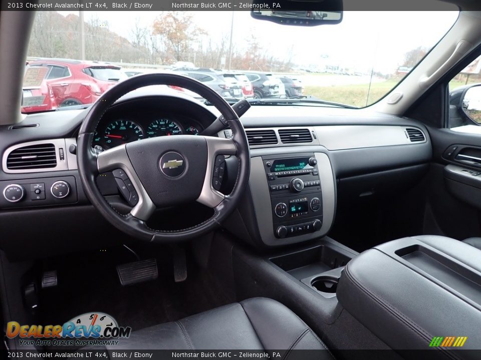 2013 Chevrolet Avalanche LT 4x4 Black / Ebony Photo #18