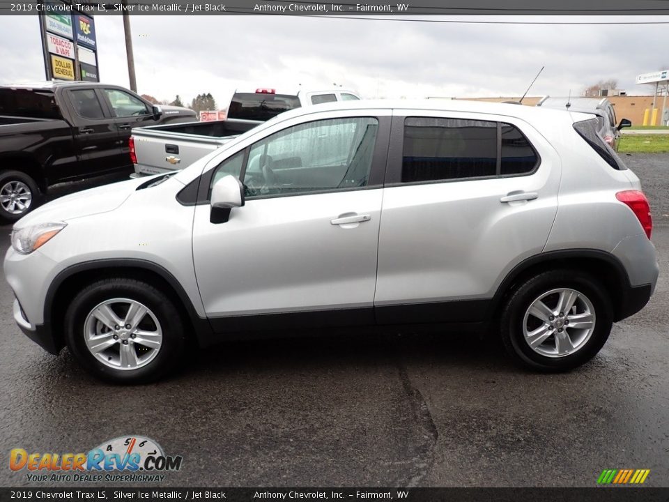 2019 Chevrolet Trax LS Silver Ice Metallic / Jet Black Photo #7