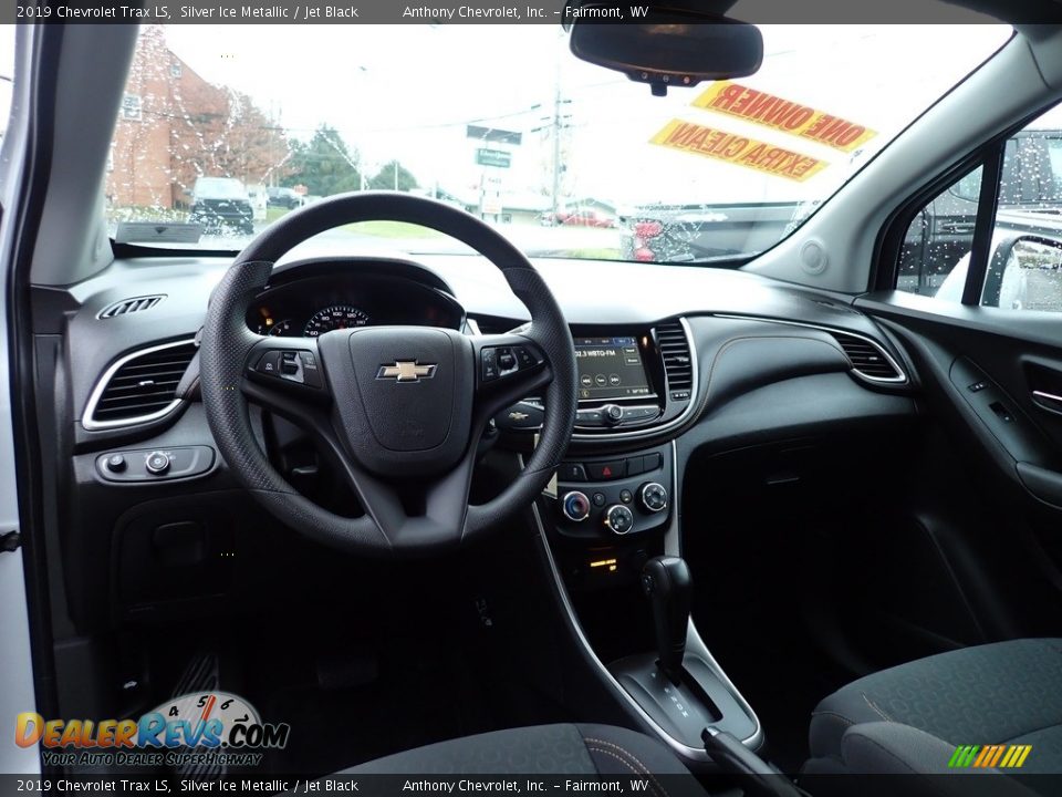 2019 Chevrolet Trax LS Silver Ice Metallic / Jet Black Photo #13