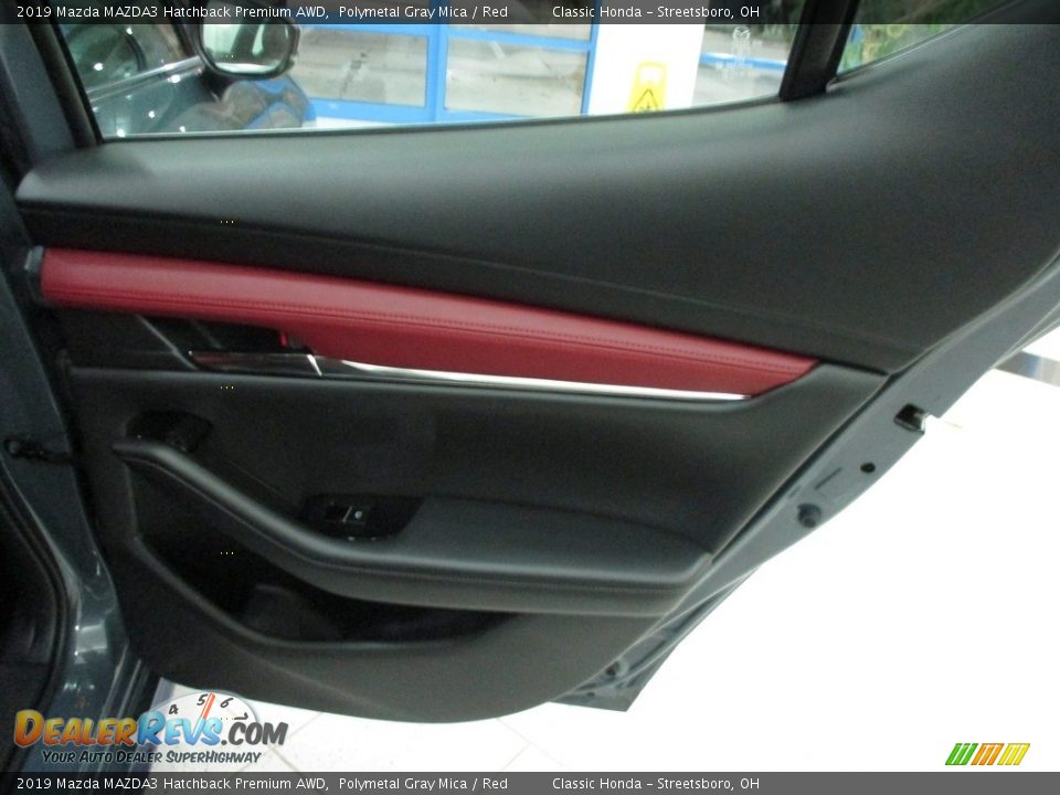 2019 Mazda MAZDA3 Hatchback Premium AWD Polymetal Gray Mica / Red Photo #19