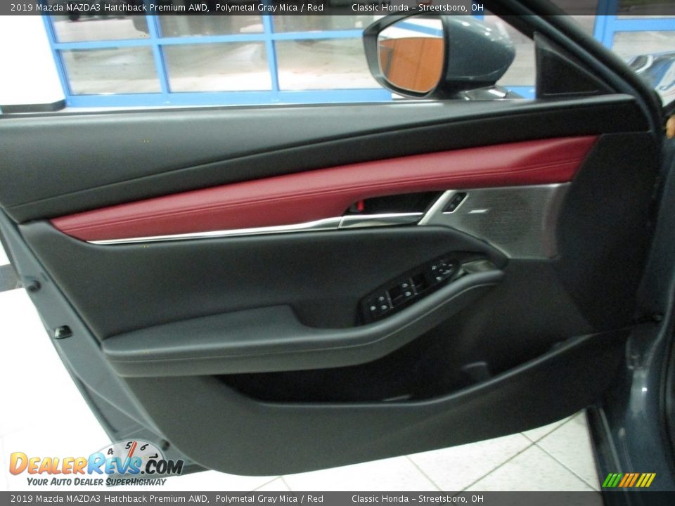 2019 Mazda MAZDA3 Hatchback Premium AWD Polymetal Gray Mica / Red Photo #28