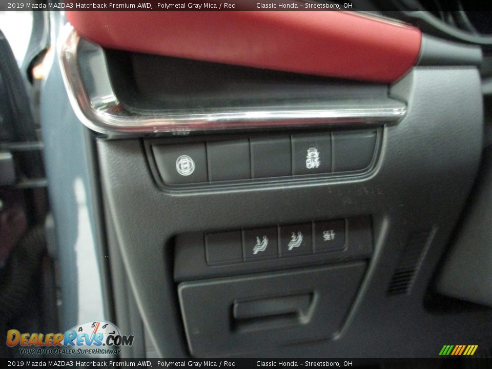 2019 Mazda MAZDA3 Hatchback Premium AWD Polymetal Gray Mica / Red Photo #31