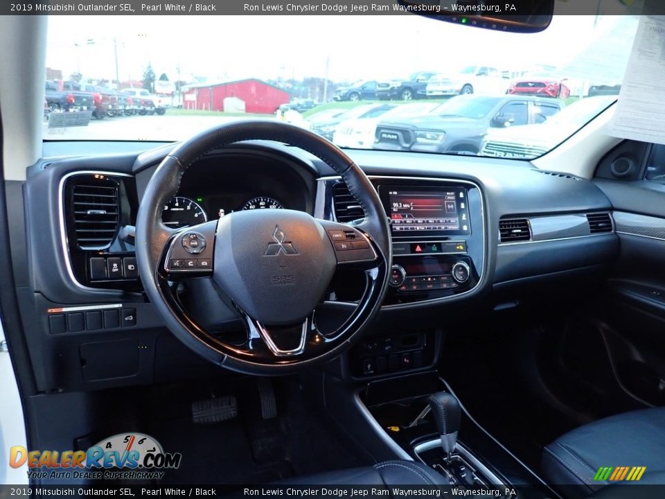 2019 Mitsubishi Outlander SEL Pearl White / Black Photo #13