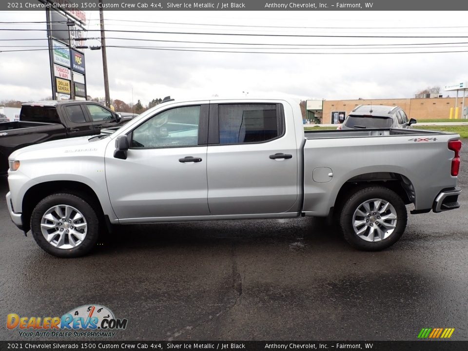 2021 Chevrolet Silverado 1500 Custom Crew Cab 4x4 Silver Ice Metallic / Jet Black Photo #6