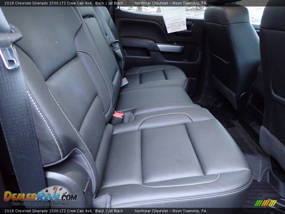 2018 Chevrolet Silverado 1500 LTZ Crew Cab 4x4 Black / Jet Black Photo #18