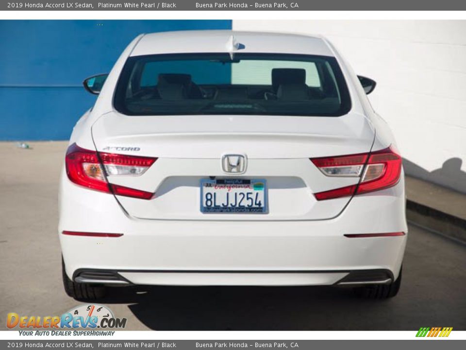 2019 Honda Accord LX Sedan Platinum White Pearl / Black Photo #11