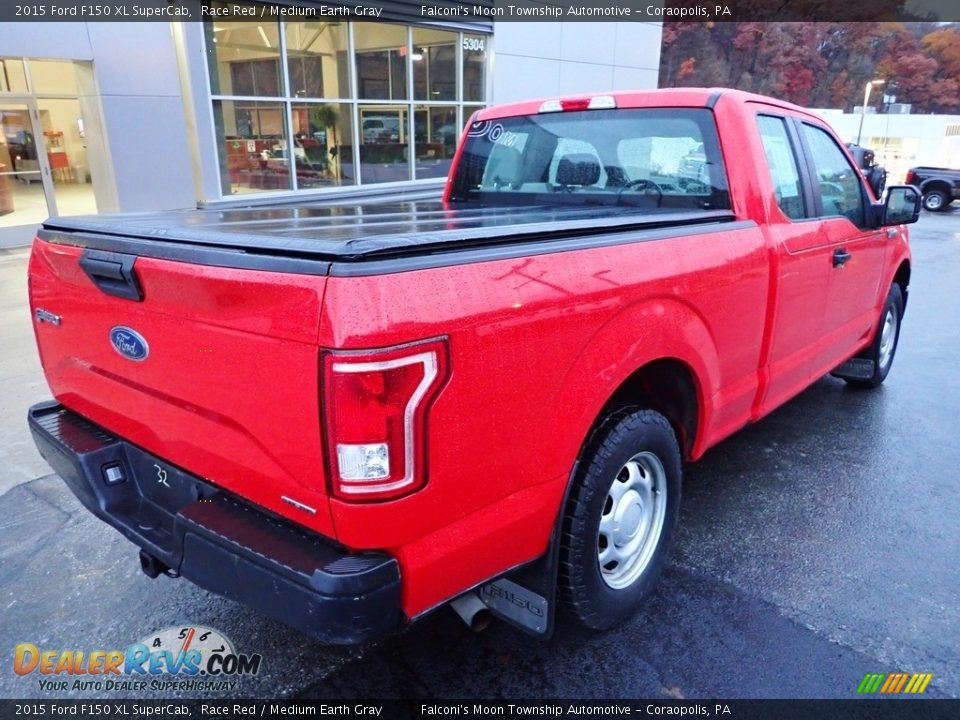 2015 Ford F150 XL SuperCab Race Red / Medium Earth Gray Photo #2