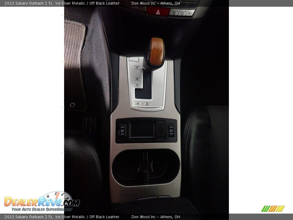 2013 Subaru Outback 2.5i Shifter Photo #32