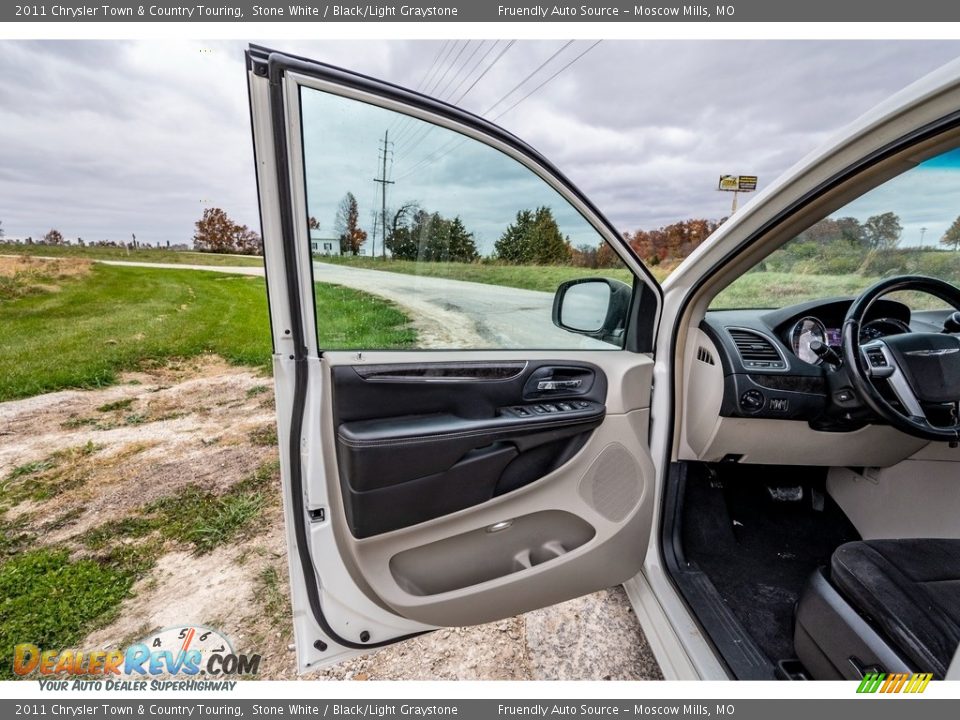 2011 Chrysler Town & Country Touring Stone White / Black/Light Graystone Photo #20