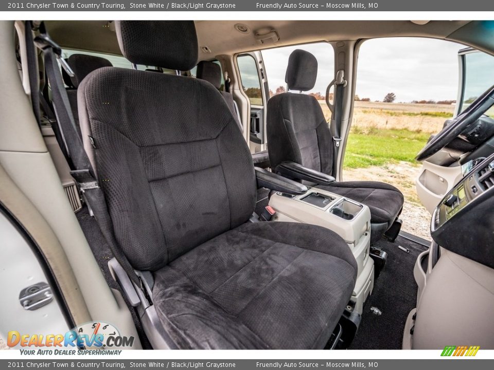 2011 Chrysler Town & Country Touring Stone White / Black/Light Graystone Photo #28