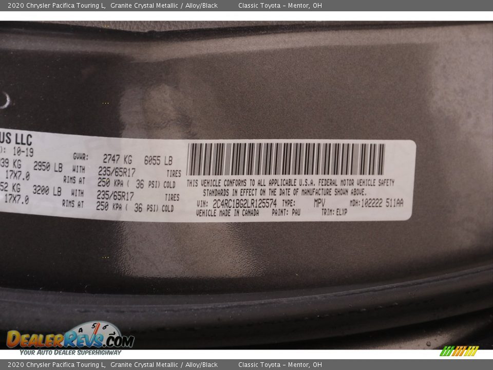 2020 Chrysler Pacifica Touring L Granite Crystal Metallic / Alloy/Black Photo #23