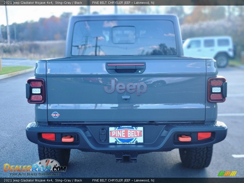 2021 Jeep Gladiator Mojave 4x4 Sting-Gray / Black Photo #9