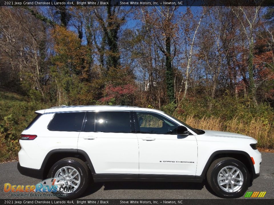 2021 Jeep Grand Cherokee L Laredo 4x4 Bright White / Black Photo #5