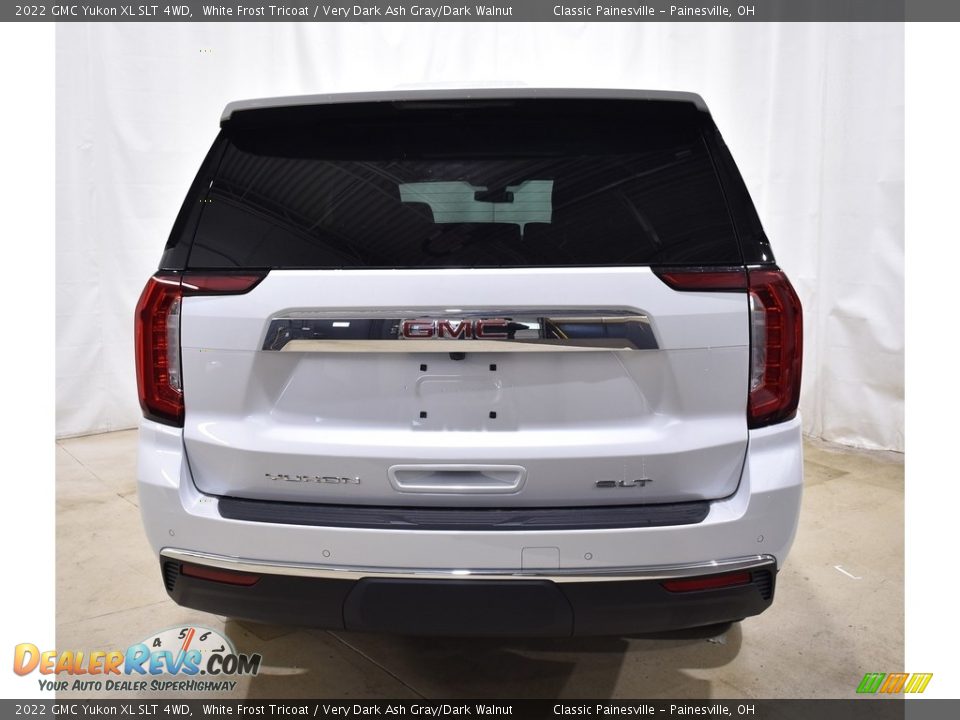 2022 GMC Yukon XL SLT 4WD White Frost Tricoat / Very Dark Ash Gray/Dark Walnut Photo #3