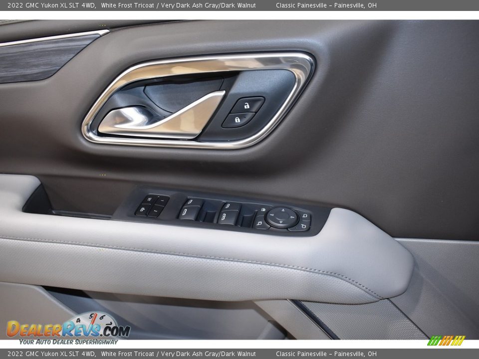 2022 GMC Yukon XL SLT 4WD White Frost Tricoat / Very Dark Ash Gray/Dark Walnut Photo #10