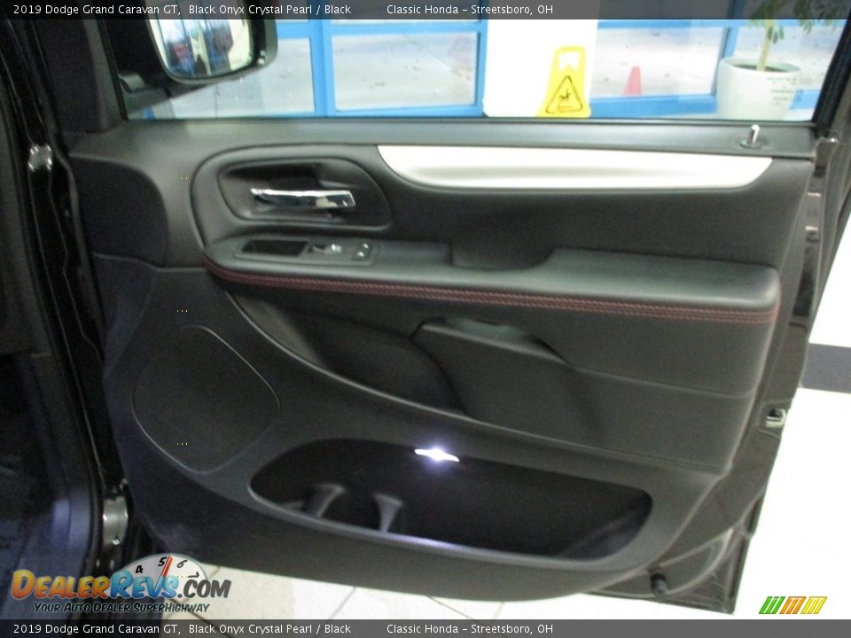 2019 Dodge Grand Caravan GT Black Onyx Crystal Pearl / Black Photo #14