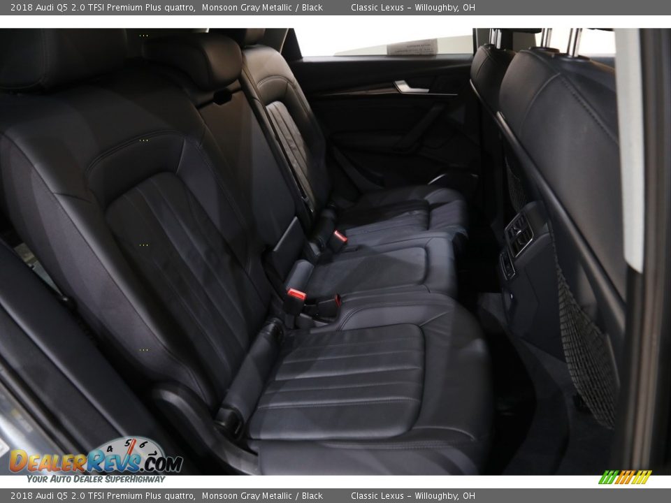 Rear Seat of 2018 Audi Q5 2.0 TFSI Premium Plus quattro Photo #19