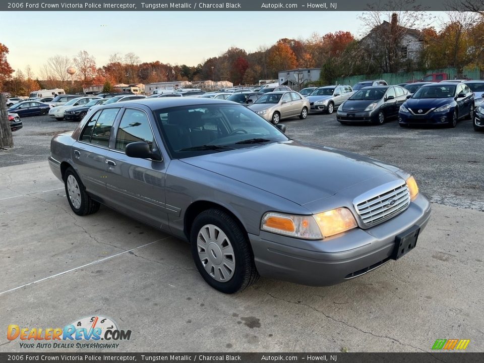 2006 Ford Crown Victoria Police Interceptor Tungsten Metallic / Charcoal Black Photo #2